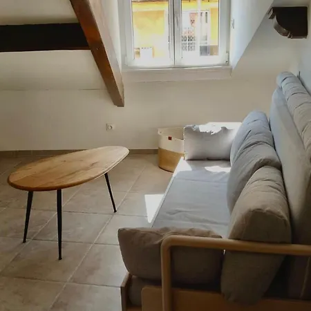 Apartment Petit - 5min Plages & Gare & Palais Des Festivals - Climatisation Cannes
